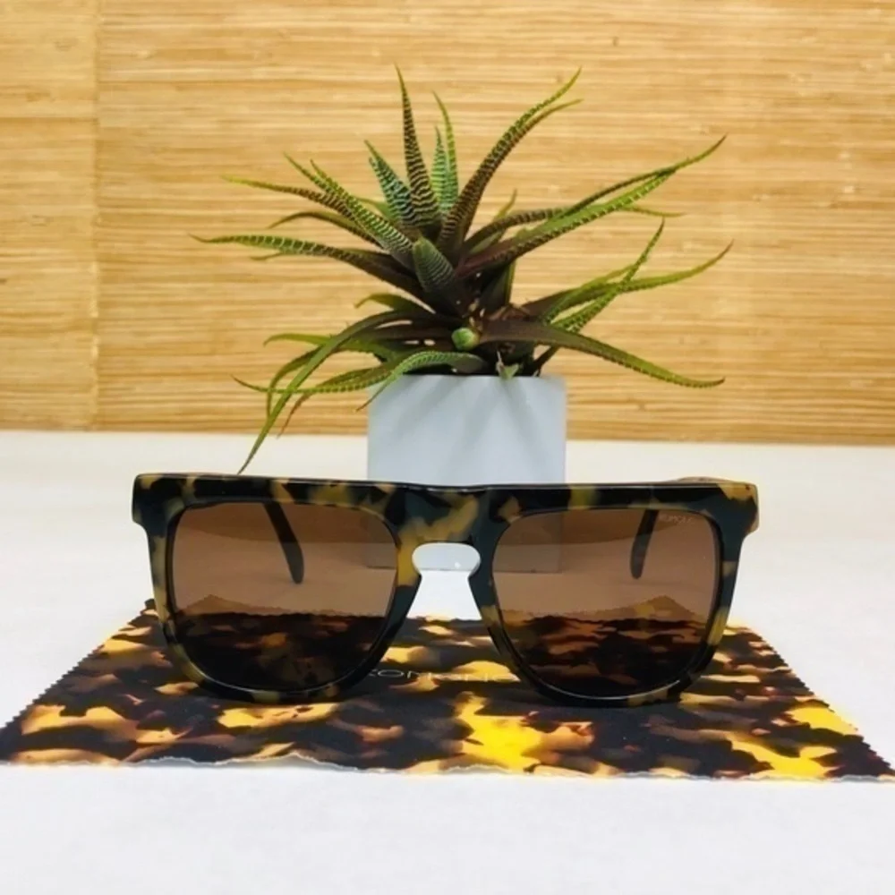 KOMONO Bennet Tortoise Demi Sunglasses NEW brown UV400